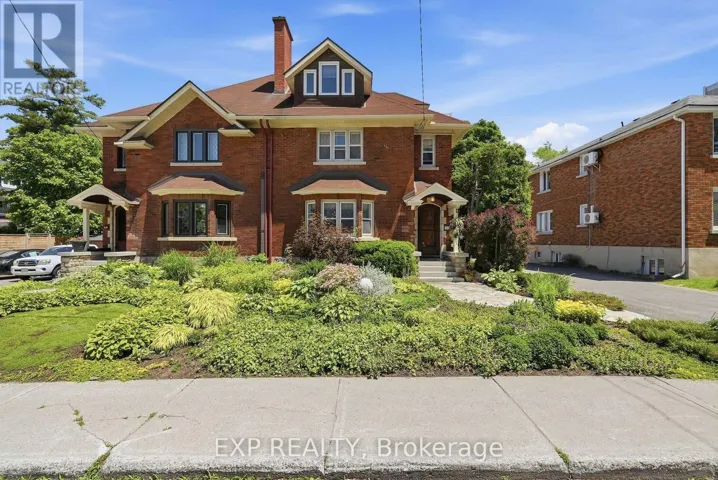 421 HAMILTON AVENUE S, Ottawa, Ontario K1Y1E2