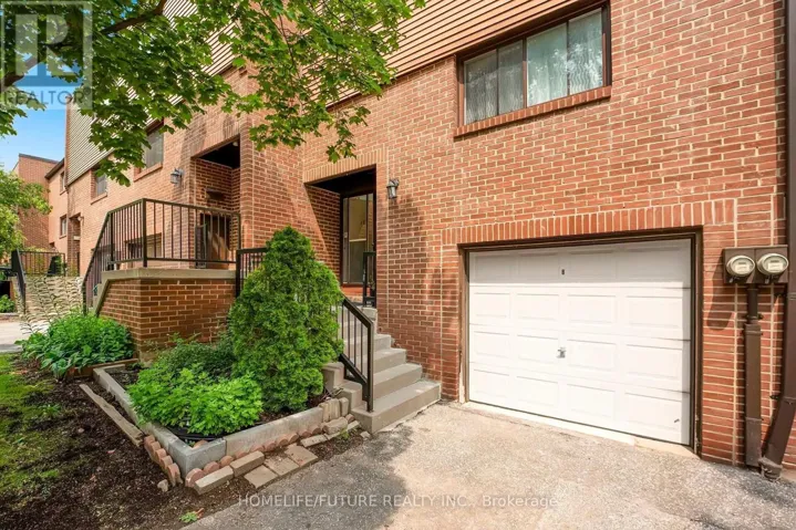 17 SONG MEADOWAY, Toronto (Hillcrest Village), Ontario M2H2T8