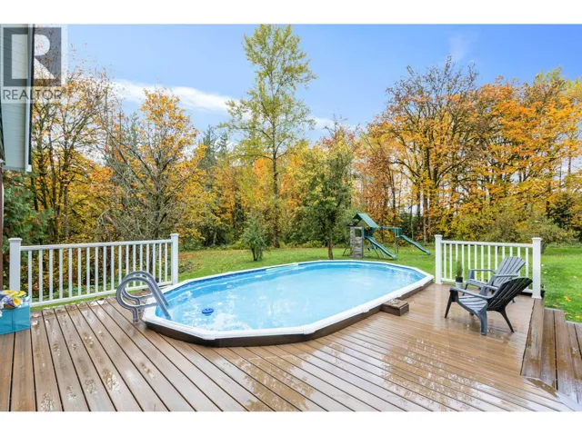 24445 104 AVENUE, Maple Ridge, British Columbia V2W1J2