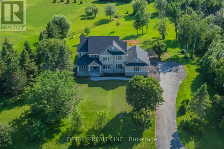 28 RIDINGVIEW CRESCENT, Ottawa, Ontario K2S1W3