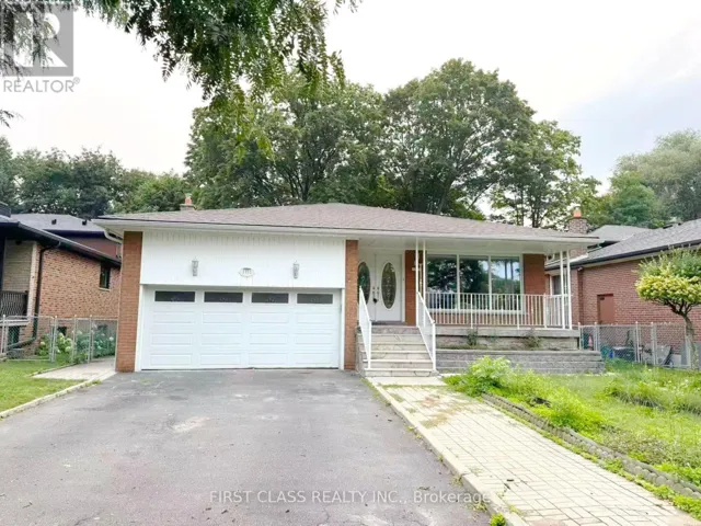 UPPER - 1353 MYRON DRIVE, Mississauga (Lakeview), Ontario L5E2N5