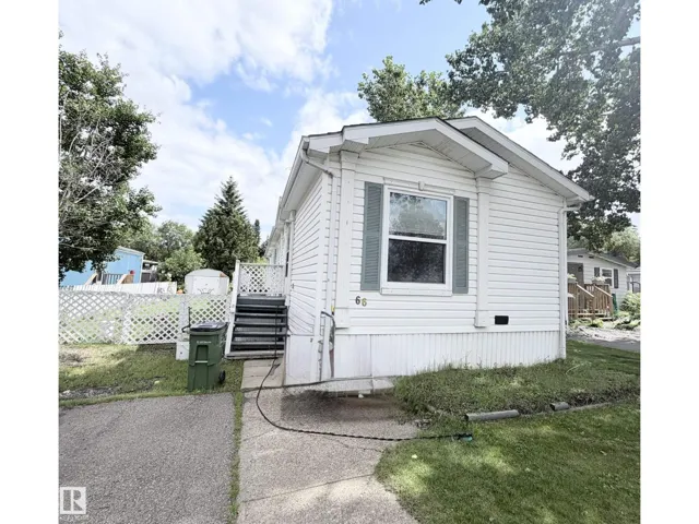 66 The Parkway NW, Edmonton, Alberta T6P1G2