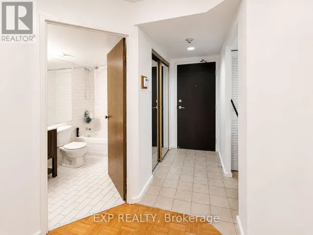705 - 15 MAITLAND PLACE, Toronto (Cabbagetown-South St. James Town), Ontario M4Y2X3