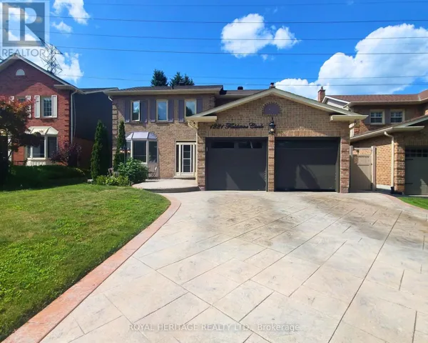 1221 FIELDSTONE CIRCLE, Pickering (Liverpool), Ontario L1X1B9