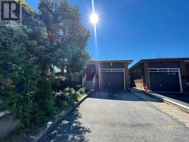 34 IANGROVE TERRACE, Toronto (L'Amoreaux), Ontario M1W2H2
