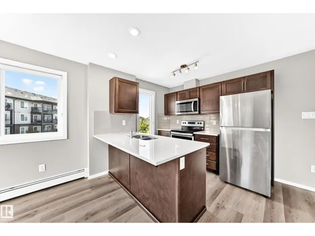 #322 148 EBBERS BV NW, Edmonton, Alberta T5Y3W2