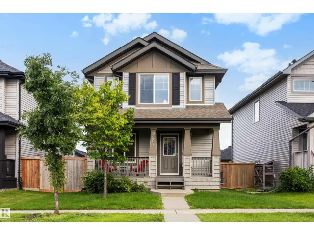 9527 212 ST NW, Edmonton, Alberta T5T4J6