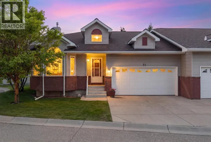 71 Scotia Landing NW, Calgary, Alberta T3L2K2
