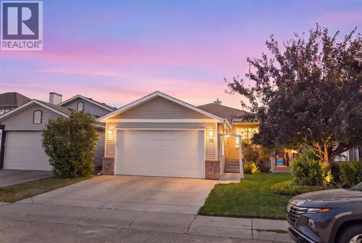 76 Douglas Ridge Close SE, Calgary, Alberta T2Z2M3