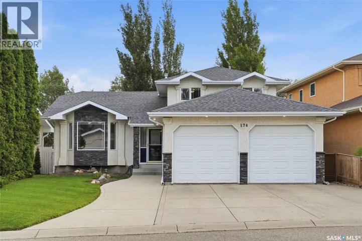 174 Hinitt PLACE, Saskatoon, Saskatchewan S7N4M6