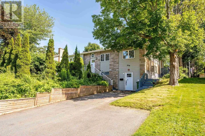 40 Gateway Road, Halifax, Nova Scotia B3M1M9