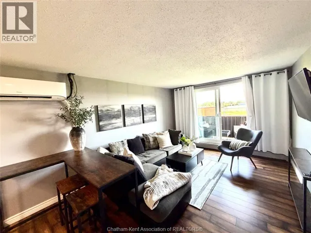 276 Merritt AVENUE, Chatham, Ontario N7M3G1