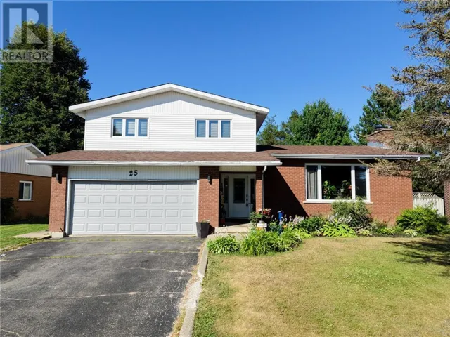 25 Goodman Avenue, Espanola, Ontario P5E1A5