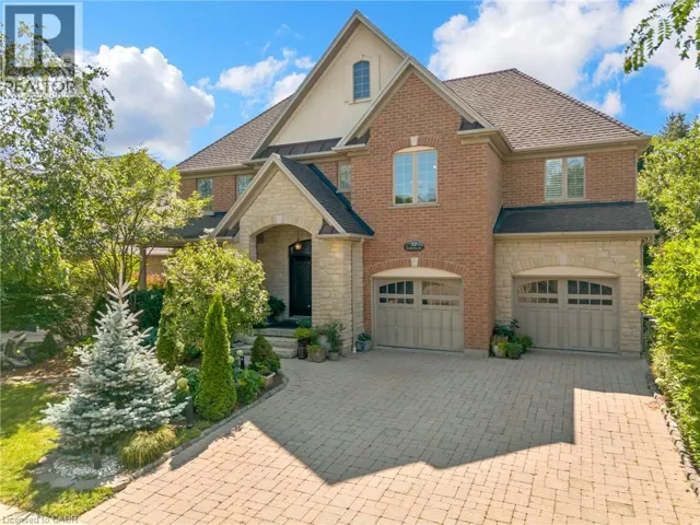 32 PENNSYLVANIA Crescent, Kitchener, Ontario N2P2S5