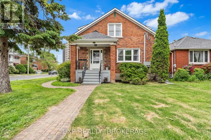 493 COLLEGE STREET, Kingston (Central City East), Ontario K7L4M8