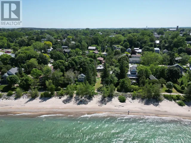 924 SAUGEEN STREET, Kincardine, Ontario N2Z1A8