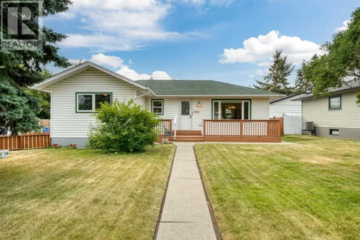4511 41 Avenue SW, Calgary, Alberta T3E1G6