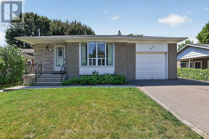 42 PERGOLA ROAD, Toronto (West Humber-Clairville), Ontario M9W5K6