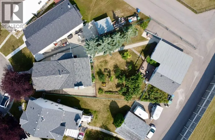 246 Mt Lorette Place SE, Calgary, Alberta T2Z2L9
