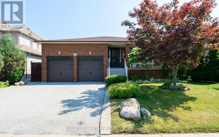11 TIMBER LANE, Vaughan (East Woodbridge), Ontario L4L3J6