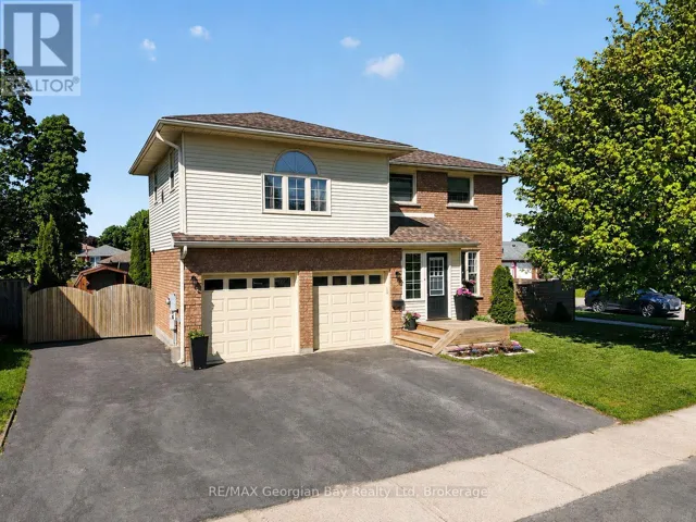 911 WATSON PLACE, Midland, Ontario L4R5B9