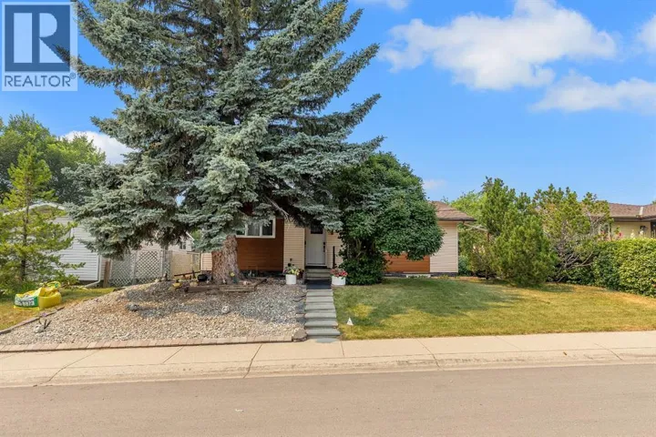 8031 Huntwick Hill NE, Calgary, Alberta T2K4G9