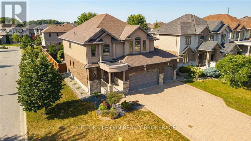 1304 EAGLETRACE DRIVE, London North (North S), Ontario N6G0E9