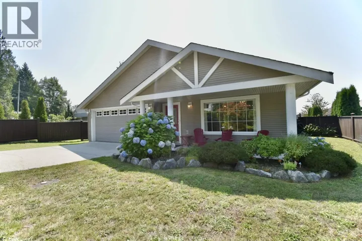 6315 TOWER ROAD, Sechelt, British Columbia V7Z0T7