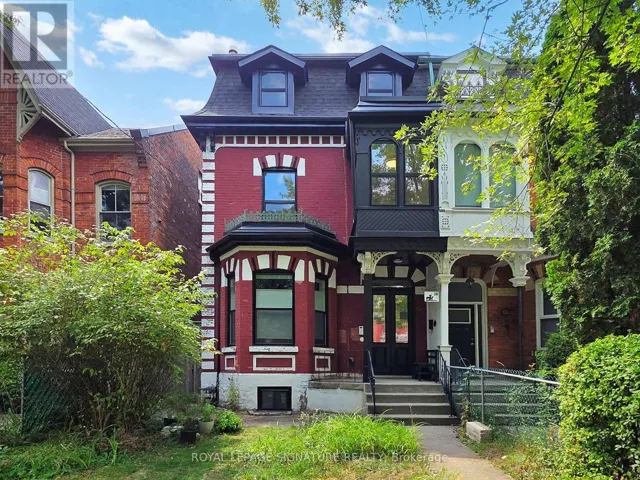3 - 28 BEACONSFIELD AVENUE, Toronto (Little Portugal), Ontario M6J3H9