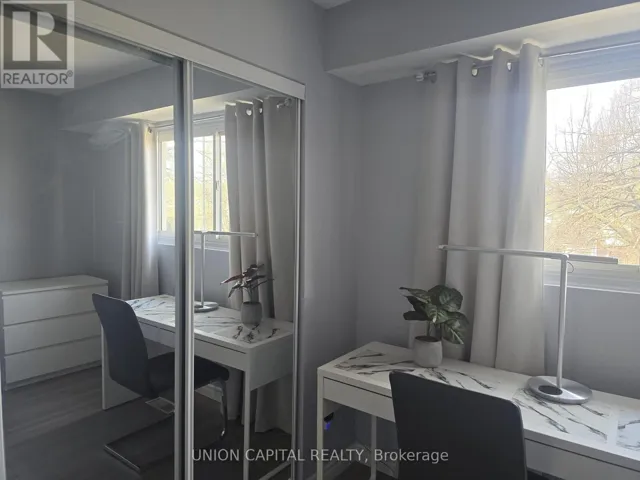 ROOM - 71 OSTERHOUT PLACE, Toronto (Malvern), Ontario M1B1E4