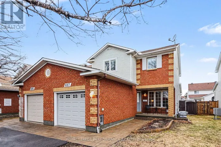 897 PARADISE CRESCENT, Ottawa, Ontario K4A3S5