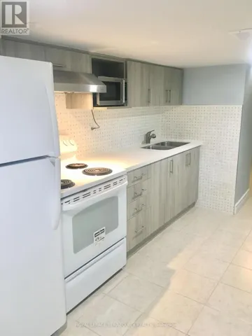 LOWER UNIT - 305 MARGUERETTA STREET, Toronto (Dufferin Grove), Ontario M6H3S4