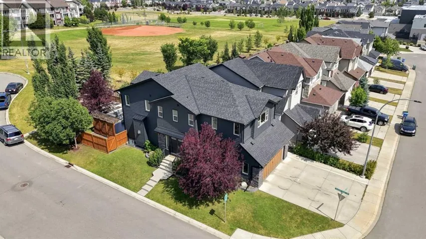 4 Silverado Saddle Court SW, Calgary, Alberta T2X0J1