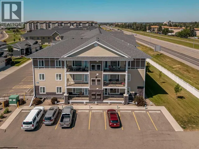 201, 173 Fairmont Boulevard S, Lethbridge, Alberta T1K7G4