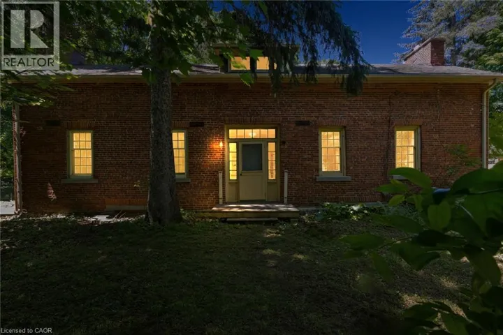 41 MILL Street, Mississauga, Ontario L5M1Y3