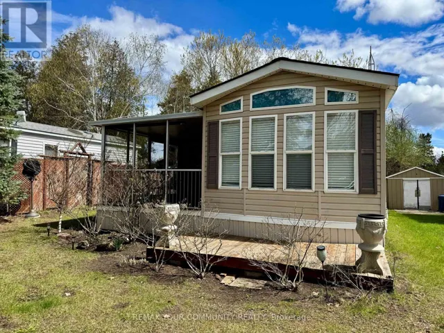323 - 285 CRYDERMANS SIDE ROAD, Georgina (Baldwin), Ontario L0E1A0