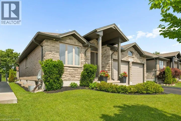 30 DUNCAN Court, Fergus, Ontario N1M0E9