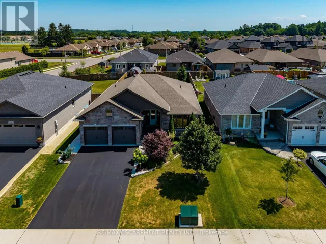 7 STONEBRIDGE PLACE, Norfolk (Simcoe), Ontario N3Y4K1