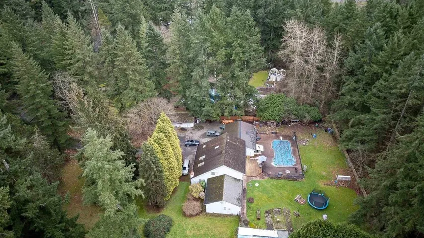 20108 32 AVENUE, Langley, British Columbia V2Z2E1
