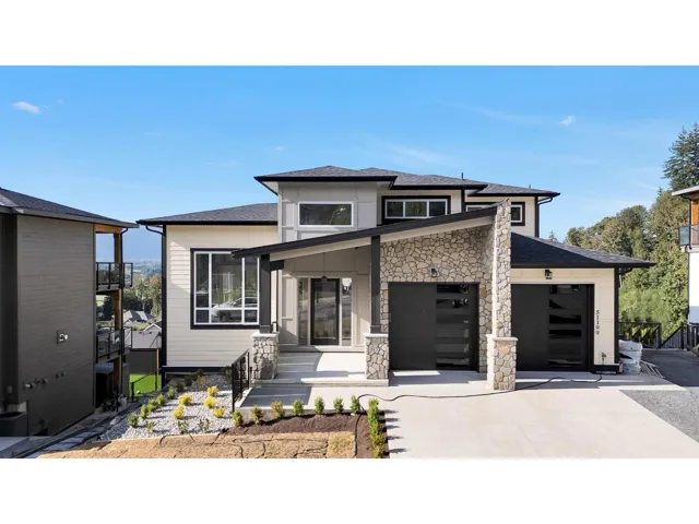 51199 CHARLOTTE PLACE, Eastern Hillsides, Chilliwack, British Columbia V4Z0E5