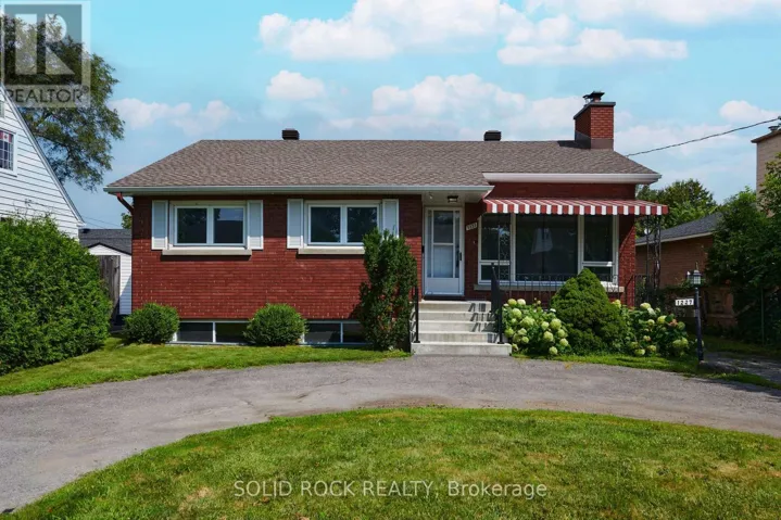 1227 PORTLAND AVENUE, Ottawa, Ontario K1V6G1