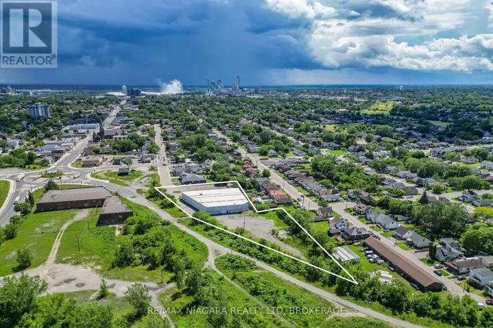 4425 FIRST AVENUE N, Niagara Falls (Downtown), Ontario L2E4G1