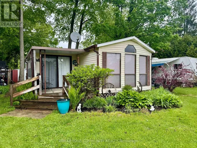 42 - 285 CRYDERMANS 42 SIDE ROAD, Georgina (Baldwin), Ontario L0E1A0