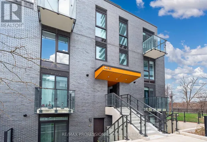 TH48 - 10 BRIN DRIVE, Toronto (Edenbridge-Humber Valley), Ontario M8X0B3