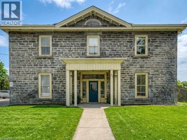 69 WELLINGTON Street Unit# 201, Cambridge, Ontario N1R3Y6