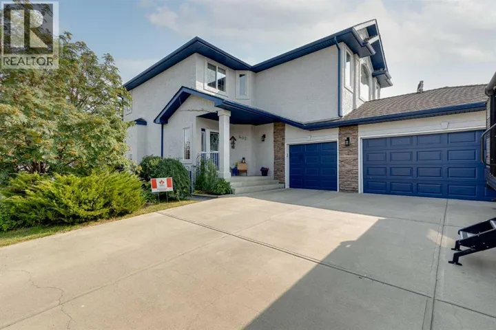 402 Fairways Mews NW, Airdrie, Alberta T4B2W9