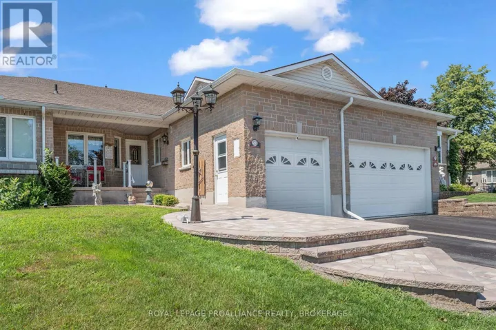 523 TRIMBLE GATE, Kingston (City SouthWest), Ontario K7M8Z2