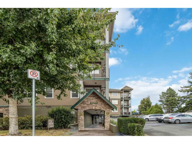 304 46053 CHILLIWACK CENTRAL ROAD, Chilliwack Proper South, Chilliwack, British Columbia V2P1J5