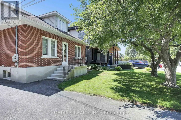 88 HELENA STREET, Ottawa, Ontario K1Y3N1