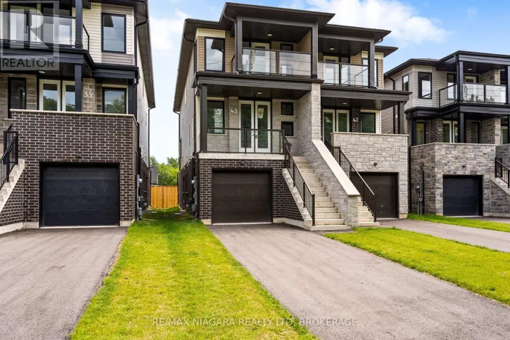 43 SUPERIOR STREET, Welland (Dain City), Ontario L3B3G3